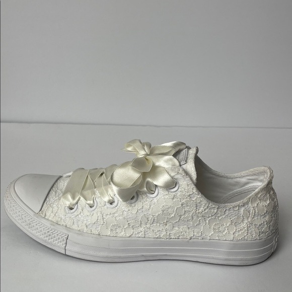 Converse‎ Women's Bridal Wedding Cream Lace Ribbon White Sneakers 8.5 - Picture 14 of 14